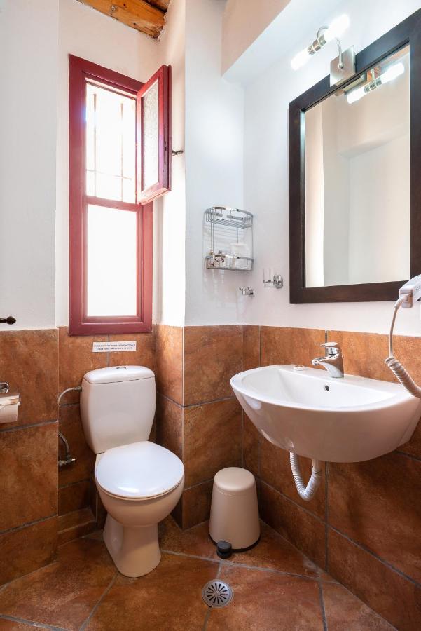 Lively Lofts By The Varos Residences Exterior foto